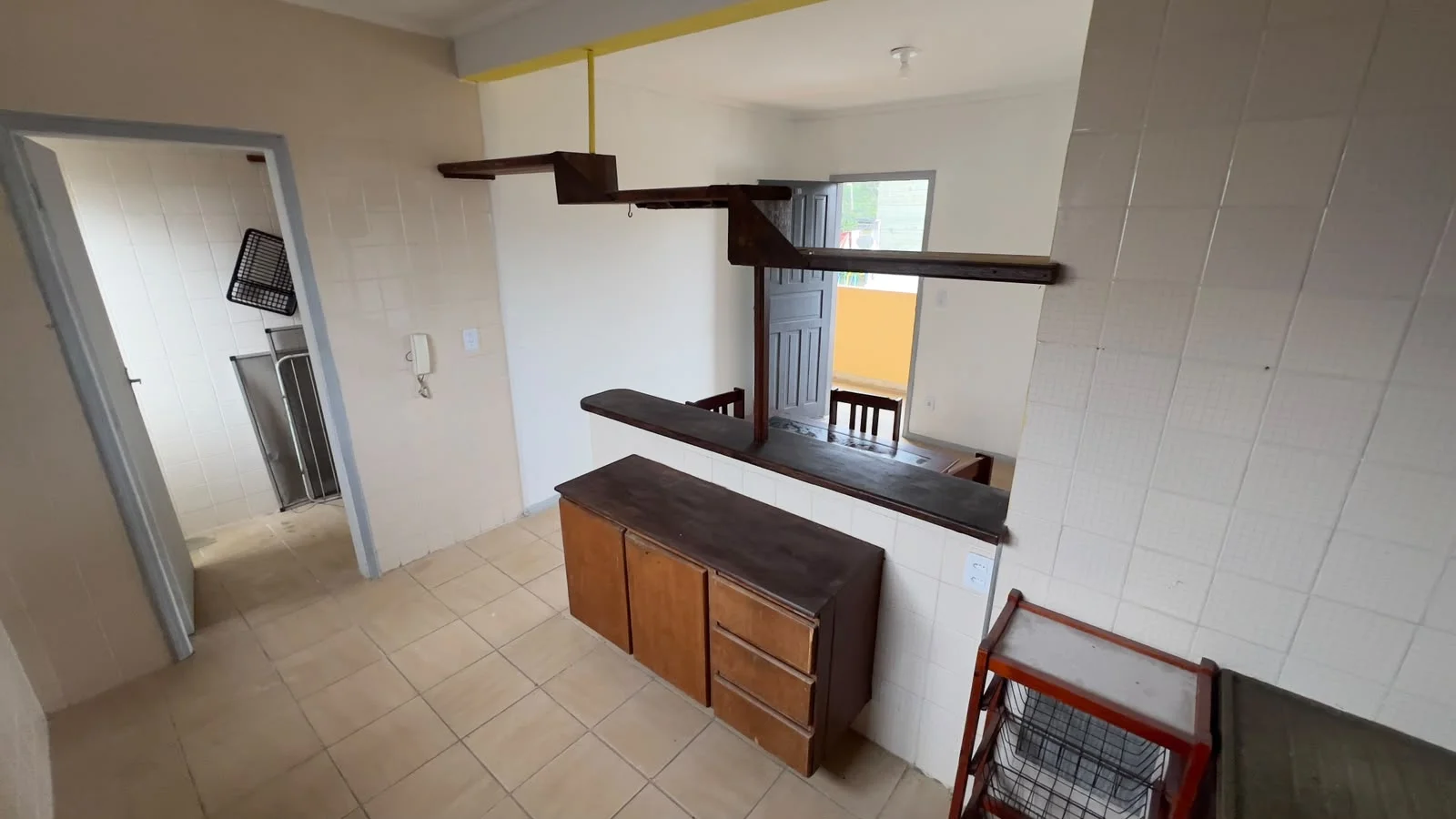 Apartamento a 150m da Praia por R$ 180 mil à Vista