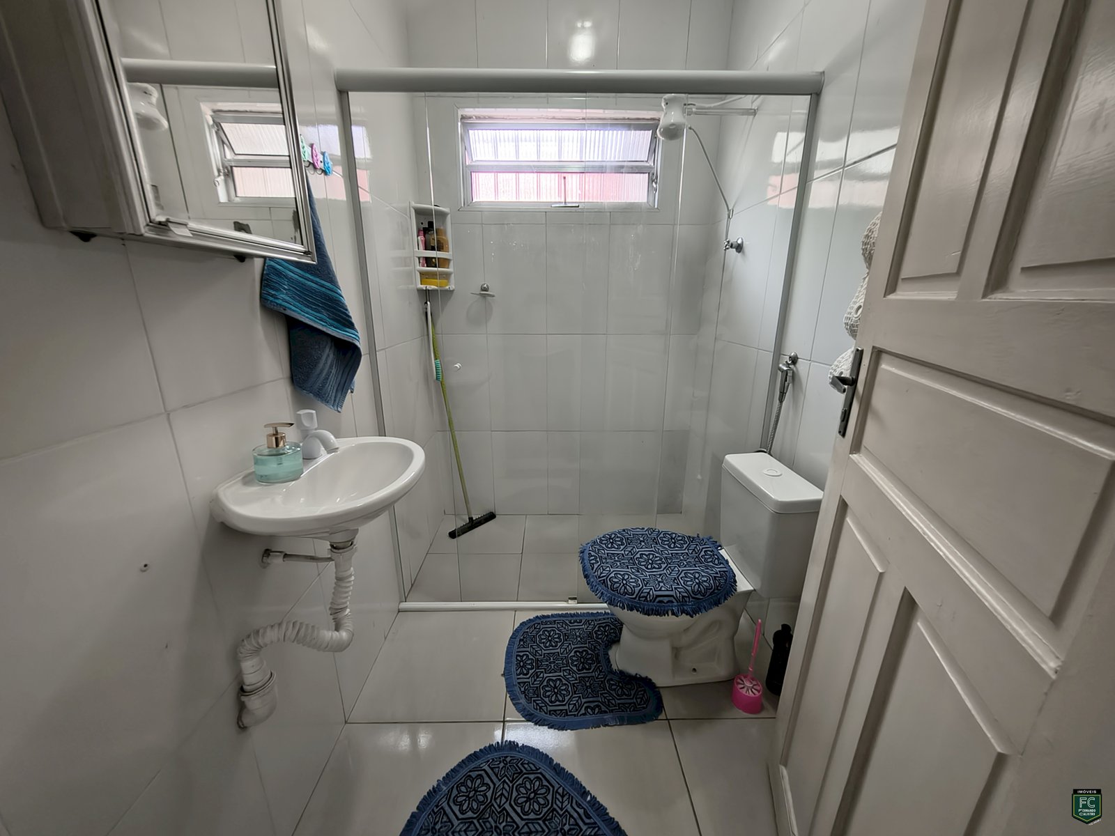 1a1ae13cbf20fbfe6e59fb98daf921e2.jpg