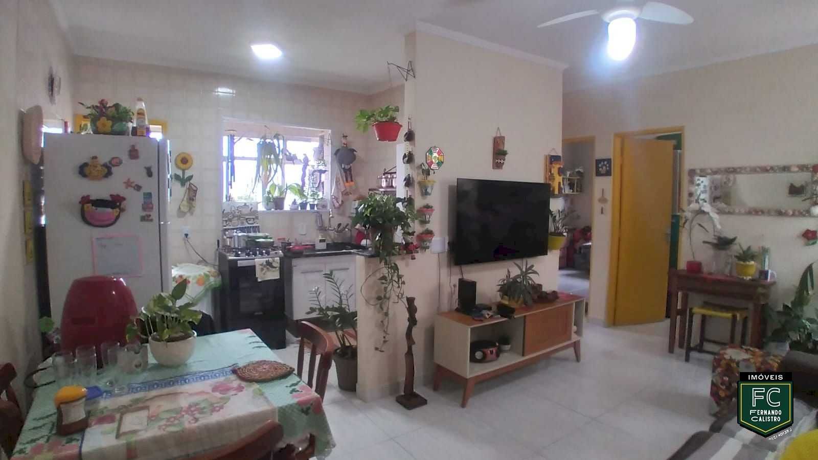 Apartamento 2 Dormitórios – Próximo ao Centro e a 100m da Pr