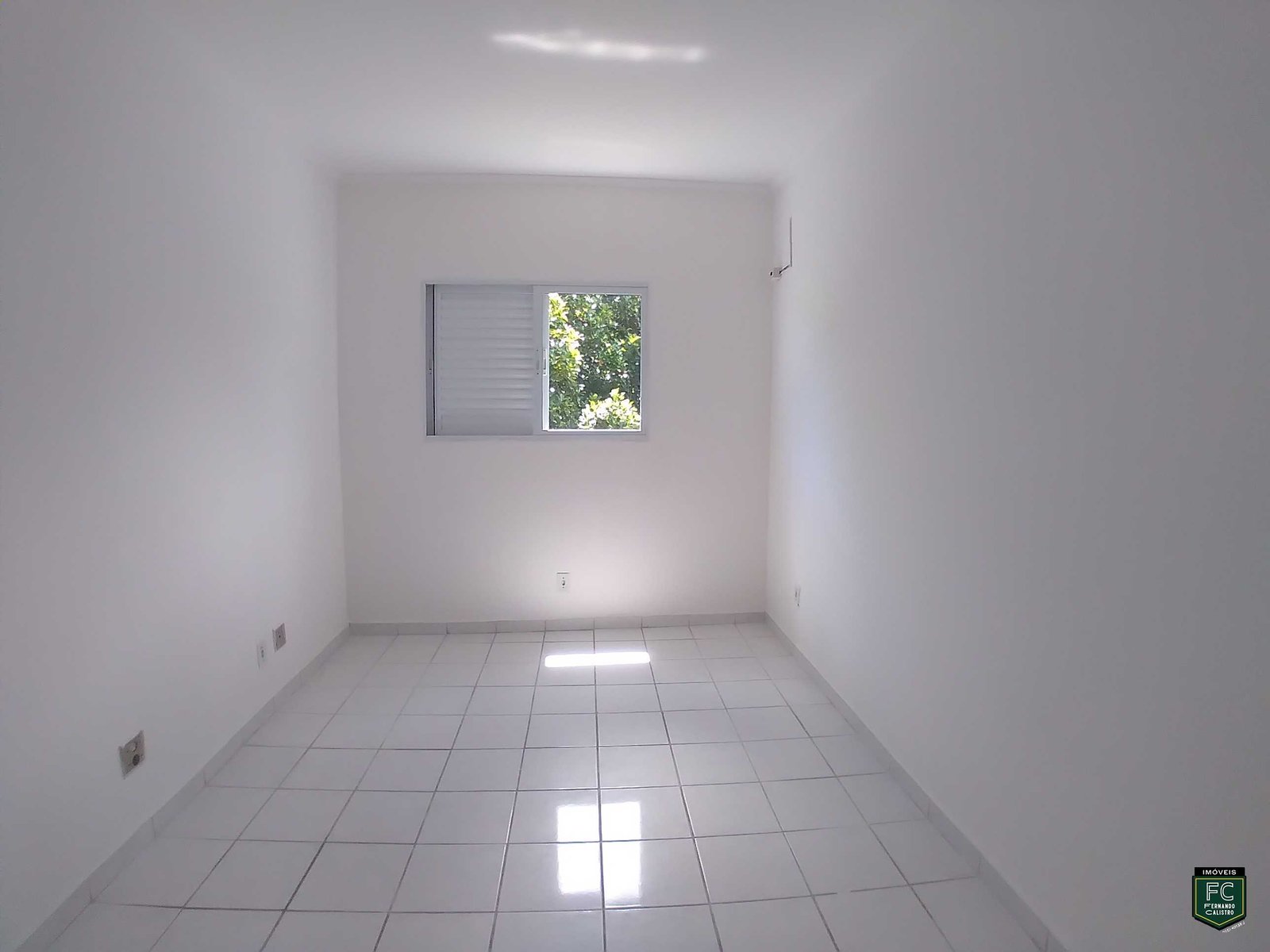 22f222b9d903cc99d22f647262bf4e98.jpg