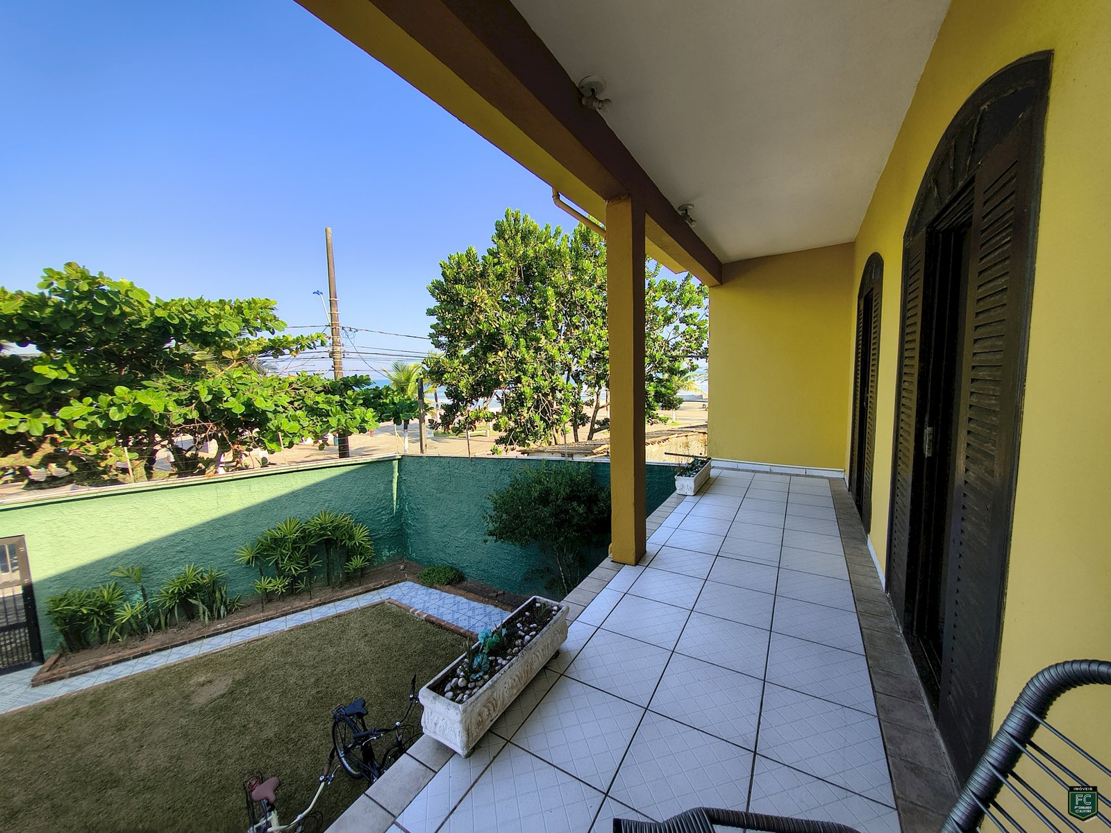 344b95b8b03e8fd7620880a7736fb90d.jpg
