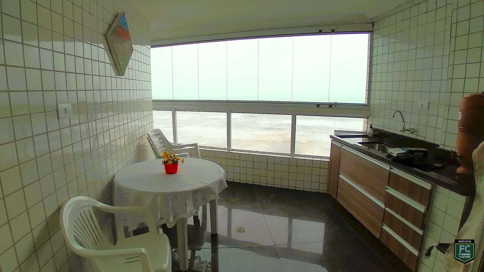 Apto Frente Mar 3 Dorms com Vista Definitiva Andar Alto