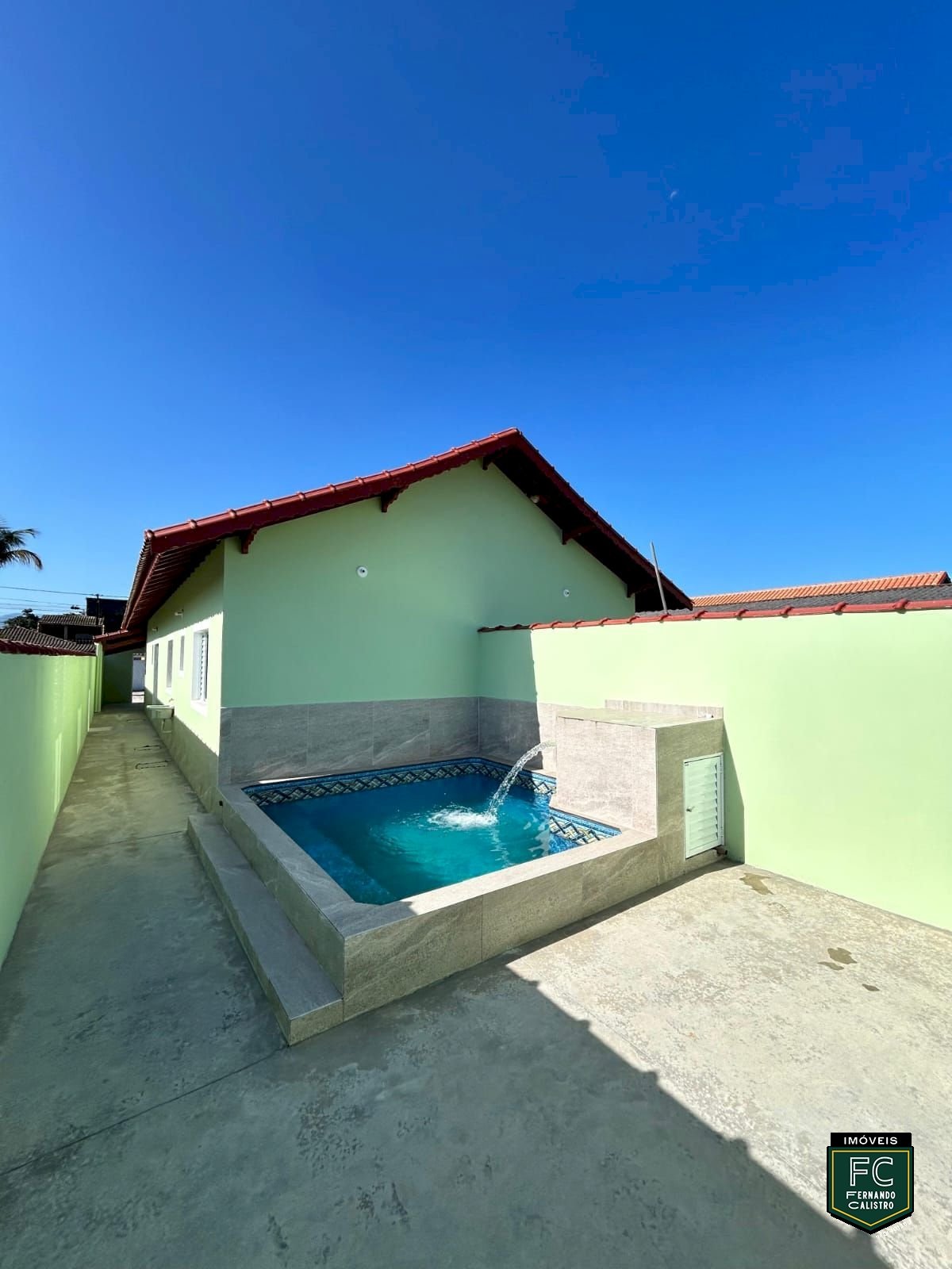Casas novas com piscina e área gourmet | Financiamento MCMV
