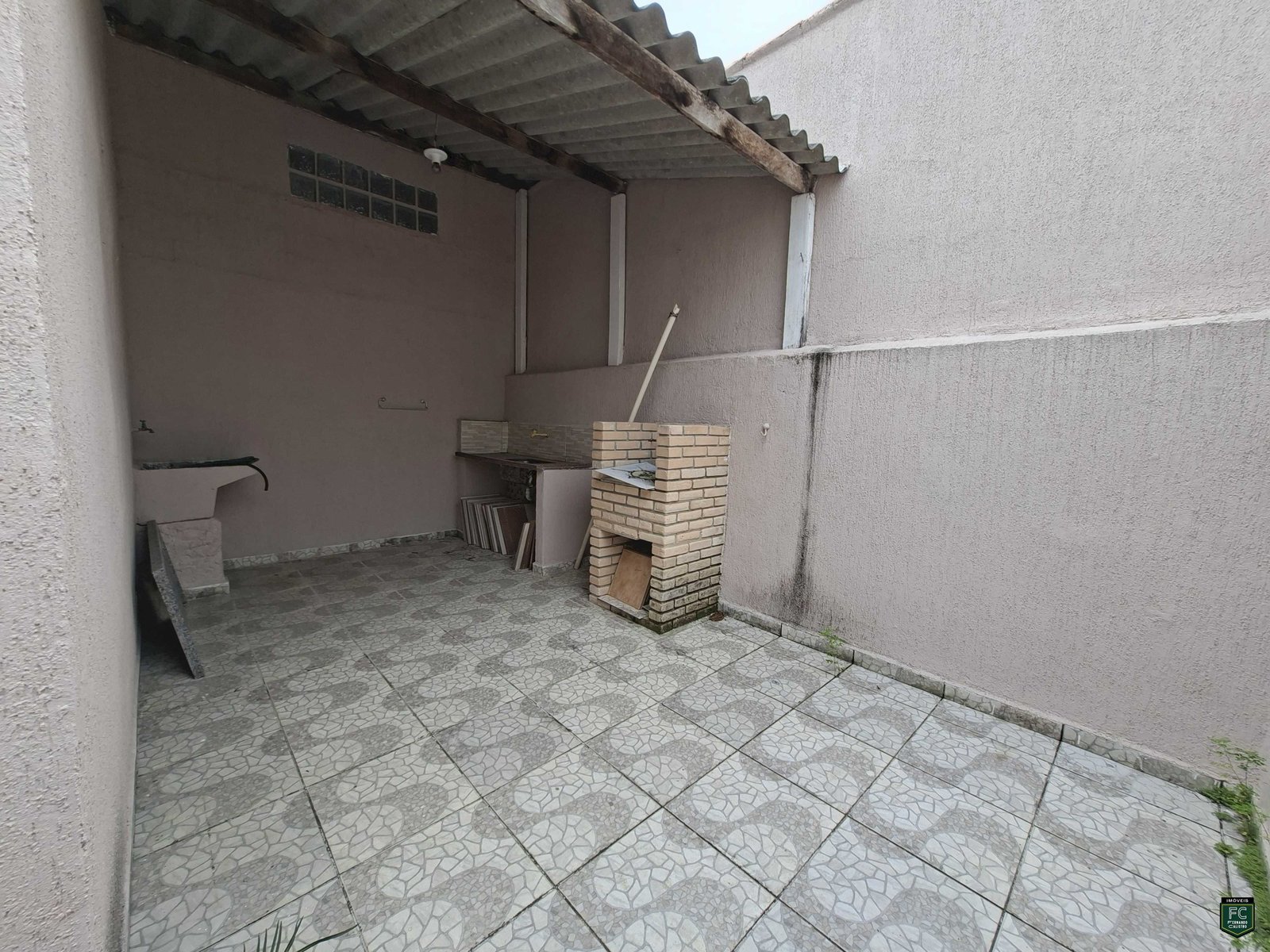 935f82c4d6e9cc364f8743c142dd9c39.jpg