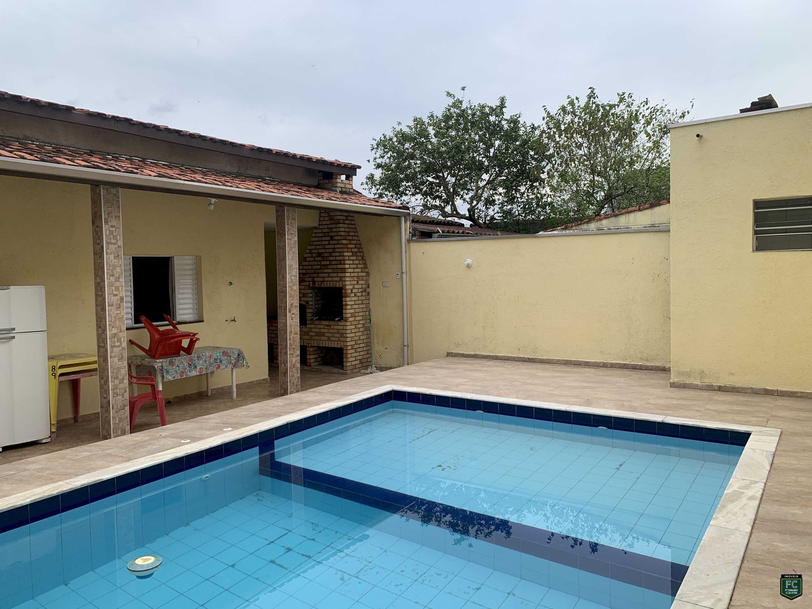 CASA ISOLADA 3 QUARTOS SUITE PISCINA PRAIA TUPY ITANHAÉM SP